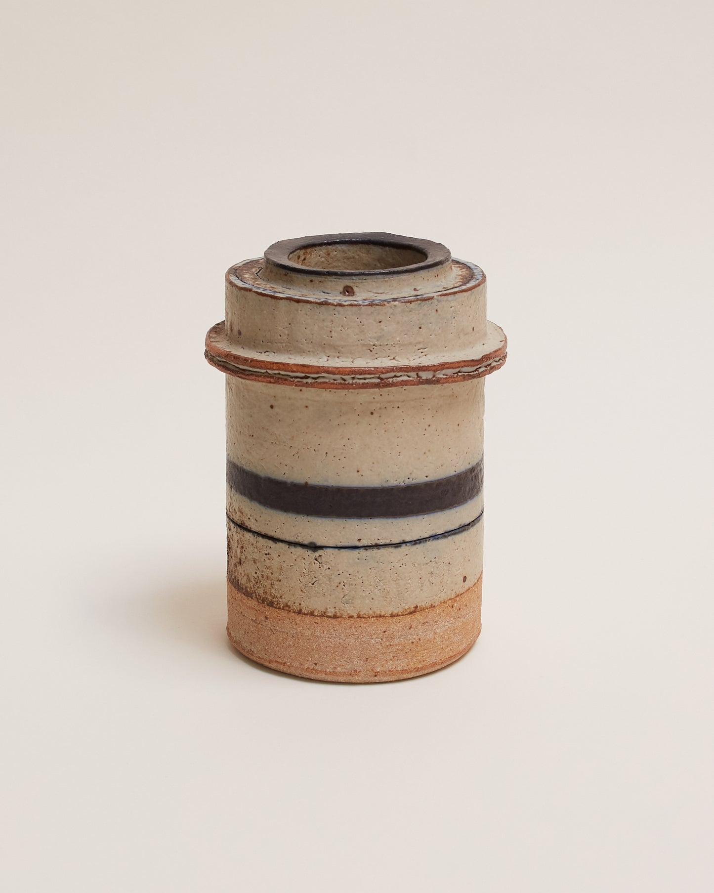 Robin Welch ceramic pot, front view 2. Category — Ceramic Pots & Studio Pottery